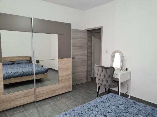 Dampremy Apartment | Bruxelles airport Charleroi H nouvelle gérance