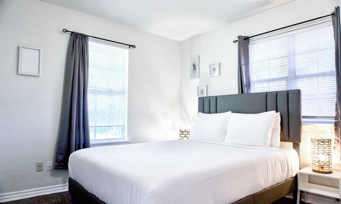 Central Oklahoma City Apartment | Budget Friendly Studio with Parking | $1400/month