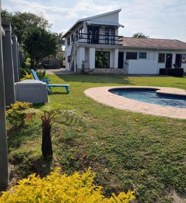 Port Edward Bed & Breakfast | Bujumbura Guest House