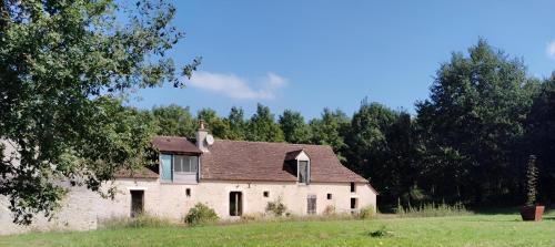Ferce-sur-Sarthe House | Bulle de calme bucolique - jardin & piscine privée
