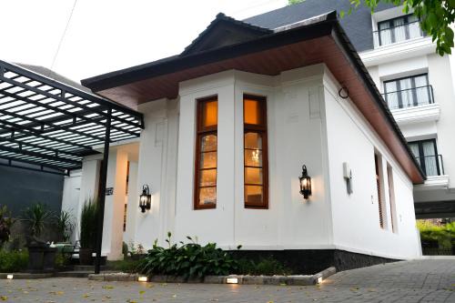 Bandung Hotel | BUMINAKURA