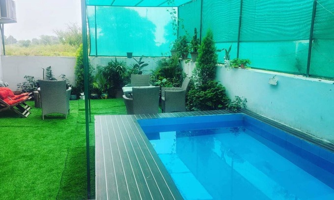 Mohali Villa | Bungalow with Swimming pool n pool table 4 BHK Villa , WiFi, Mohali Chandigarh