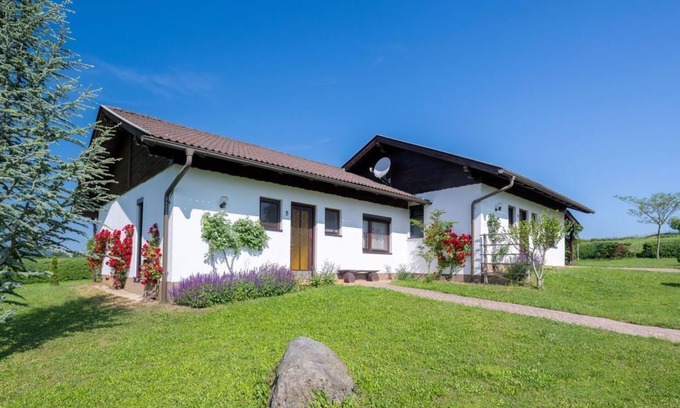 Sankt Kanzian am Klopeiner See Other | Bungalow Typ A - Erlebnisbauernhof Tschom