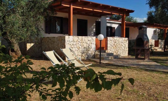 Chiesiola House | Bungalow with pool and barbeque