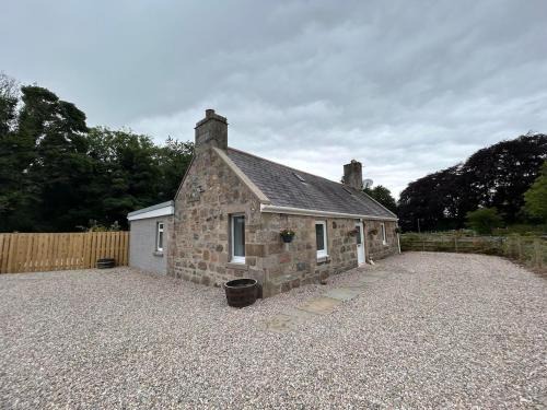 Fochabers House | Burnside Cottage