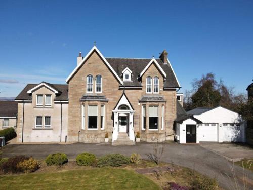 Glasgow Apartment | Burnside