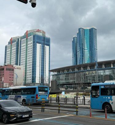 Choryang Apartment | Busan Station KTX House