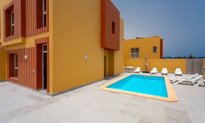 Puerto del Rosario House | BUTTERFLIES POOL 4 TRANQUILITY AND RELAXATION