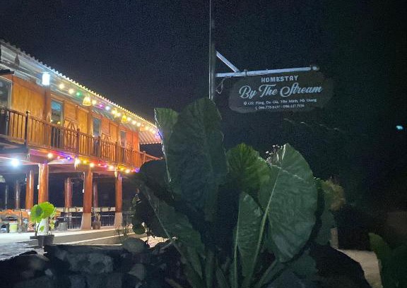 Yen Minh House | By The Stream Homestay