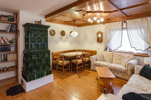 San Vito di Cadore Apartment | Cà Enrosadira primo piano