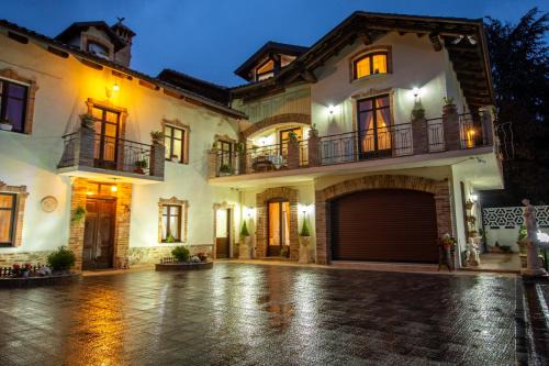 Valle Talloria Bed & Breakfast | Cà Reginella B&B