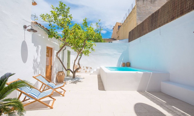 Alaro Villa | CA NA MANDOLA - Villa with private pool in Alaró. Free WiFi