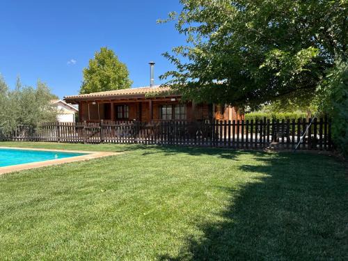 Baza House | Cabaña de la Vega