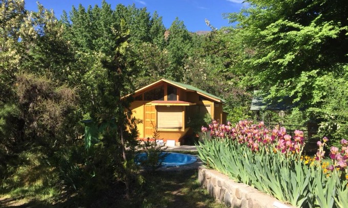 Melocoton House | Cabaña EM Cajon del Maipo