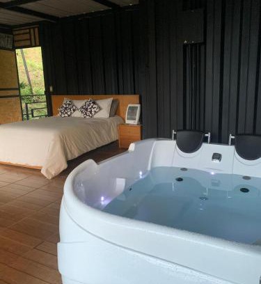 El Penol Cabin | Cabañas Ecologe BLESS