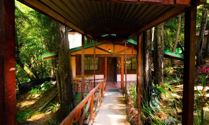 Poas Volcano National Park Cabin | Cabañas Lunas del Poas