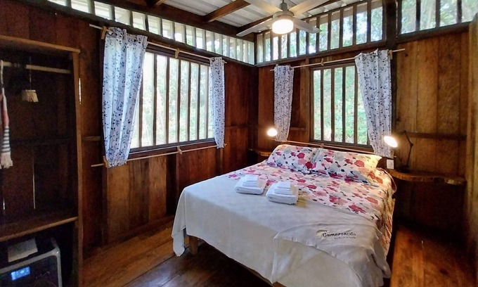 Colon Resort | Cabana DIEGO - Includes All Meals/Open Bar/Boat Transport, Cabana "DIEGO" en Resort Todo Incluido en