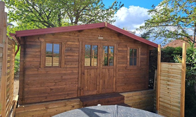 Cournon-dʼAuvergne Ski Chalet | Cabane Spa Nord'GOUIS