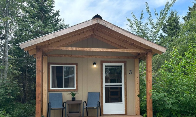 Queens County Cabin | Cabin #3 centrally located to beaches, golfing and the Confederation Trail!