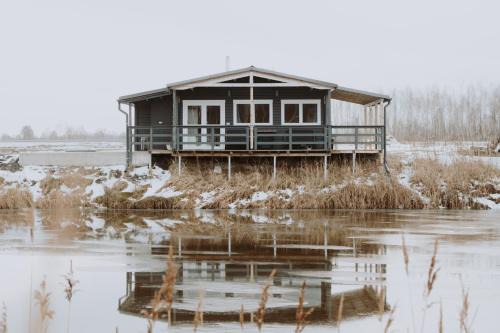Plavniekkalns Cabin | Cabin, Sauna, Hot tub, Pie līkās tūjas