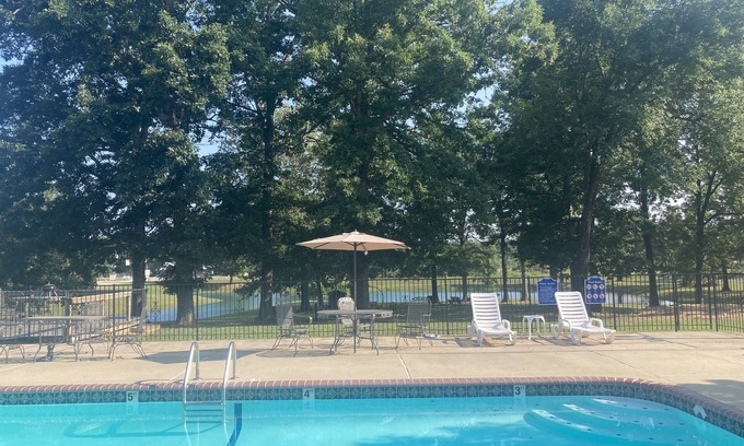 Wappapello Cabin | Cabin w/high speed internet near lake Wappapello