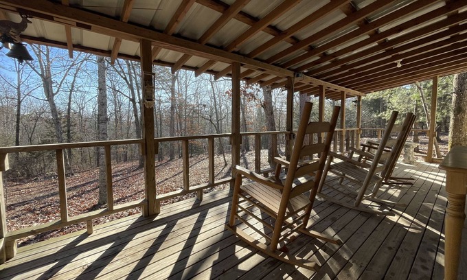 Lenox Cabin | Cabin with Pond on 6 Private Acres -1.5 miles from Montauk Park, Near Salem
