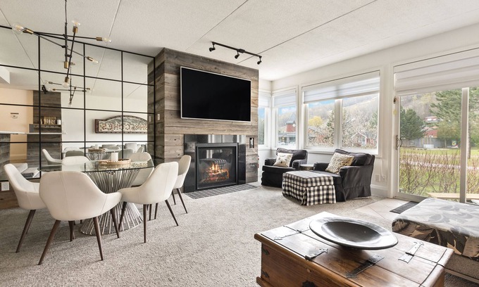 The Blue Mountains Condo | Cachet Crossing Chalets