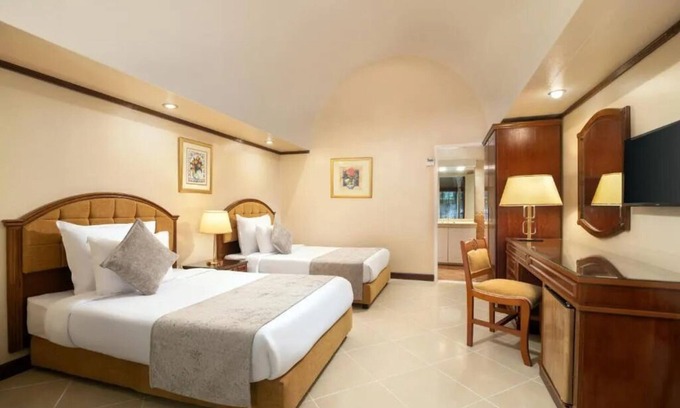 Wadi El Natrun Resort | Cairo Resort with Splash Zones, Spa & Cultural Discoveries l 4 Comfortable Rooms