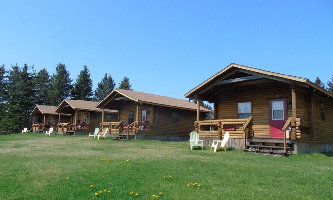 Margaree Forks Cottage | Cajun Cedar Log Cottages 1 Bdrm - Cape Breton Unit 6