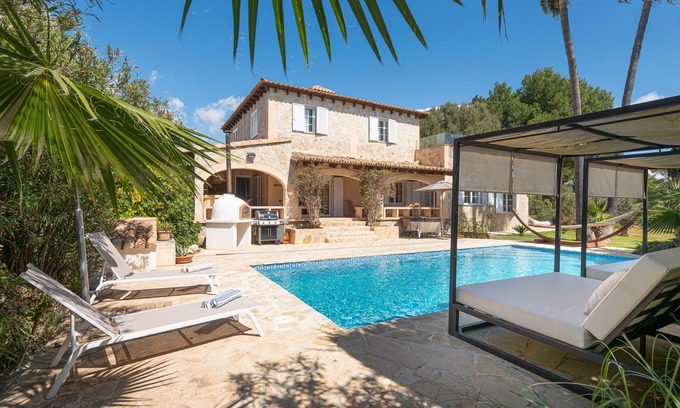 Portol Villa | CALIMERO ALEGRIA SL - Beautiful villa with private swimming pool and free Wifi