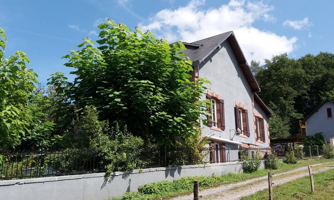 Saint-Honore-les-Bains Bed & Breakfast | Calm, rest and nature in the Morvan