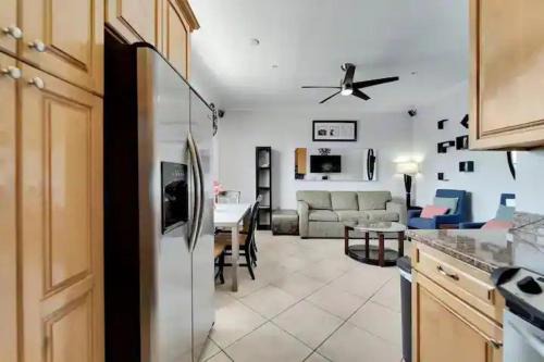 Clearwater Beach House | Calm Waters Oasis - Dolphin Watch & Pool Access