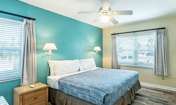 Pass-a-Grille Condo | Camelot by the Sea is a little gem on Pass-A-Grille Beach!