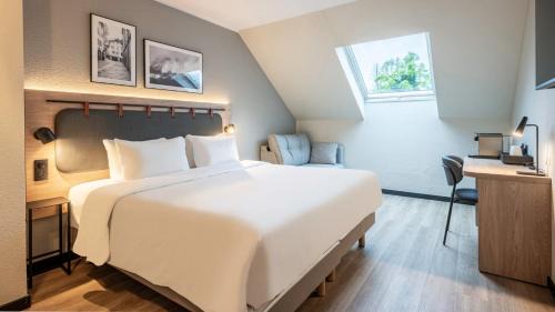 Aix-les-Bains Hotel | Campanile NATURE - Aix Les Bains