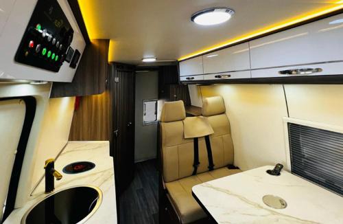 Cusco Other | Camper amplia en cusco - Ford Campervan