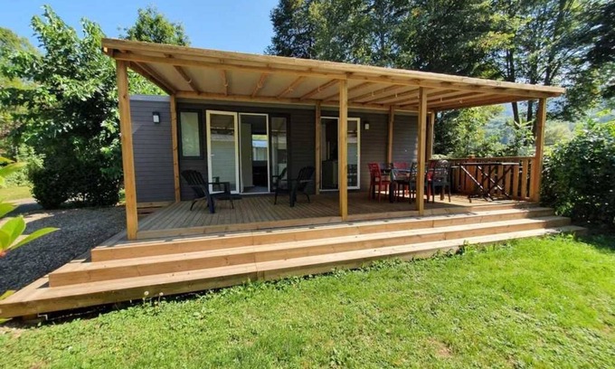 Seix House | Camping 3 étoiles - Piscine - ccaihgc