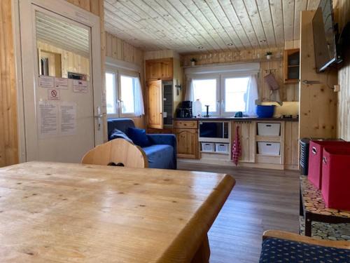 Distelberg Apartment | * Camping Aufenfeld - Sonnenglückhütte