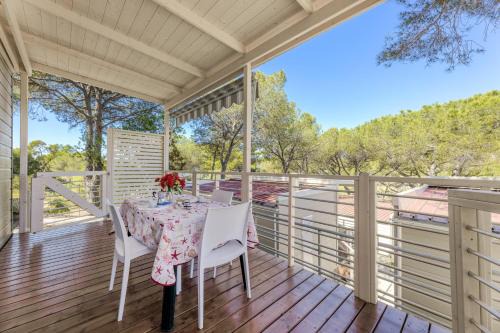 Lido di Capoliveri Other | Camping Bungalow Lido