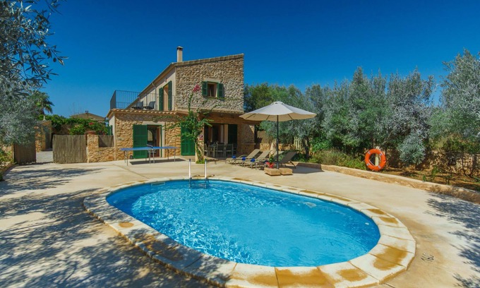 S Horta House | Can Marines des cami des carro by Interhome