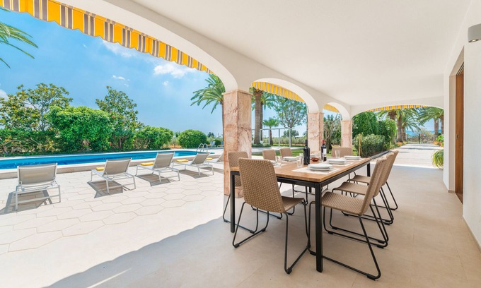 Marratxi Villa | CAN RIBAS Finca for 8 with pool 6 km from Palma