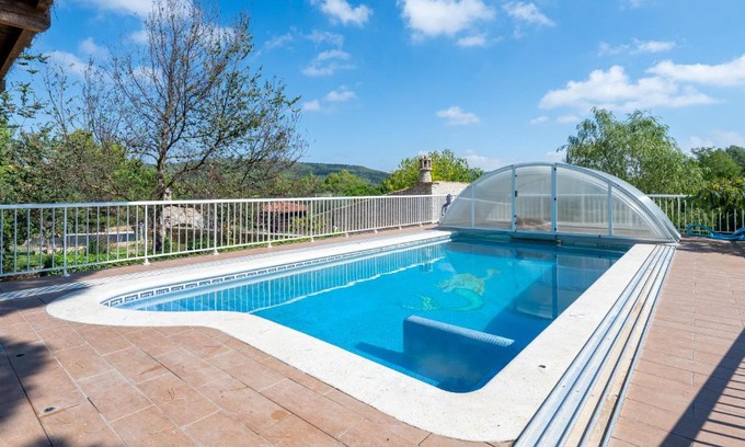 Querol Ski Chalet | Can tronc