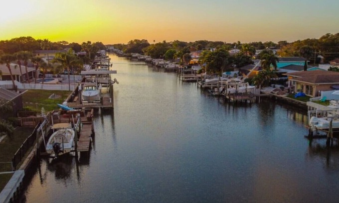 Bay Crest Park House | Canal views, dock, MANATEES, pool and more!