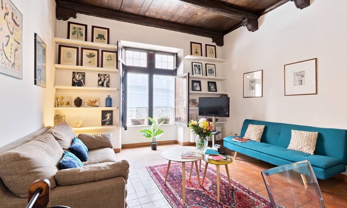 Navona Apartment | Cancelli | Cozy and comfortable in the heart of Rome