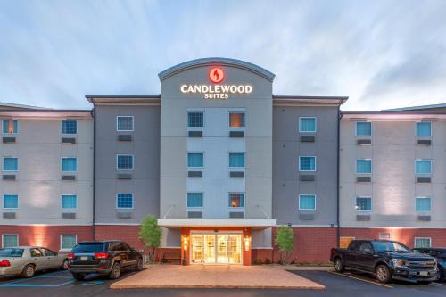 Kalamazoo Hotel | Candlewood Suites Kalamazoo by IHG