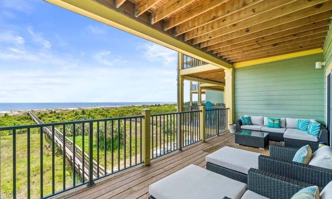 Cape San Blas Condo | Cape San Blas condo w/gulf views, pool & hot tub! Sleeps 8!