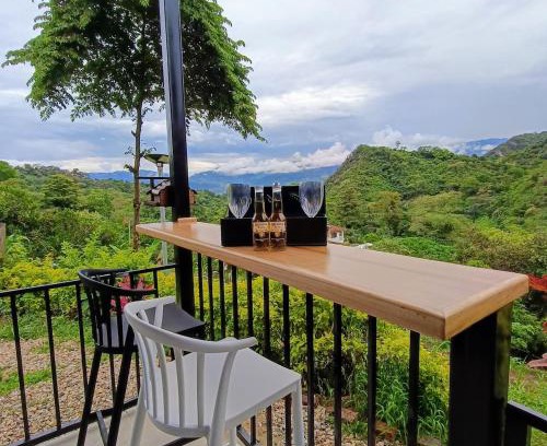 La Mesa House | Capibara-Glamping Cabaña