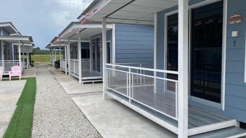 Arau Hotel | Capital O 91228 Hureen Chalet Hmk