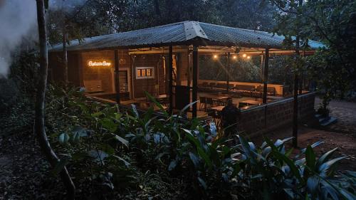 Sirsi Other | Captain's Camp