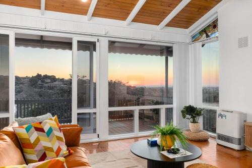 Bedford Park House | Captivating Vista Retreat Exquisite Holiday Haven