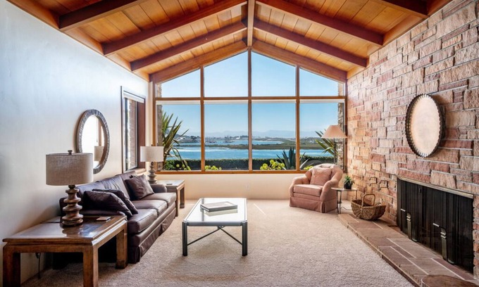 Moss Landing House | Capurro Ranch at Moss Landing - Moss Landing House - 5BR with cottage at Elkhorn Slough